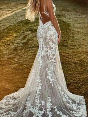 Eddy K lace sheet wedding gown, size 12 style liberty
